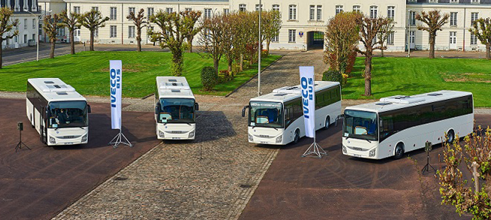 Iveco Bus entrega Crossways para as Forças Armadas francesas