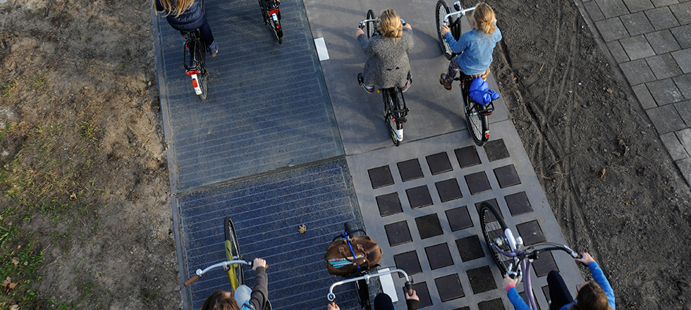 Conheça a primeira ciclovia solar do mundo