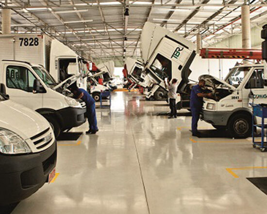 No mês do caminhoneiro, caminhões Iveco recebem check-up gratuito
