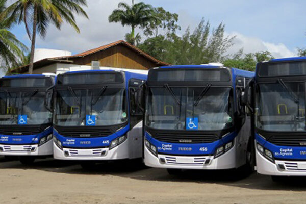 Iveco Bus entrega chassis 170E28 no interior de Pernambuco