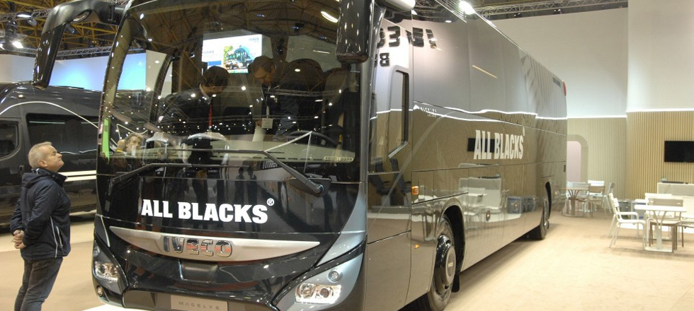 Troféu "Ônibus do Ano 2016" é apresentado para Iveco Bus